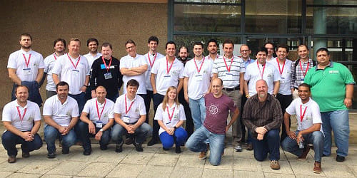 Group photo of all the SQLSaturday #341 Porto Speakers and Organizers.